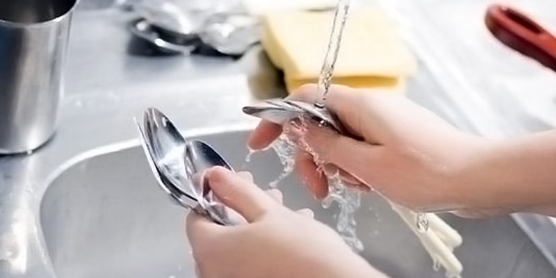 How to Clean and Care for Antiques: Silverware – Madame de la Maison